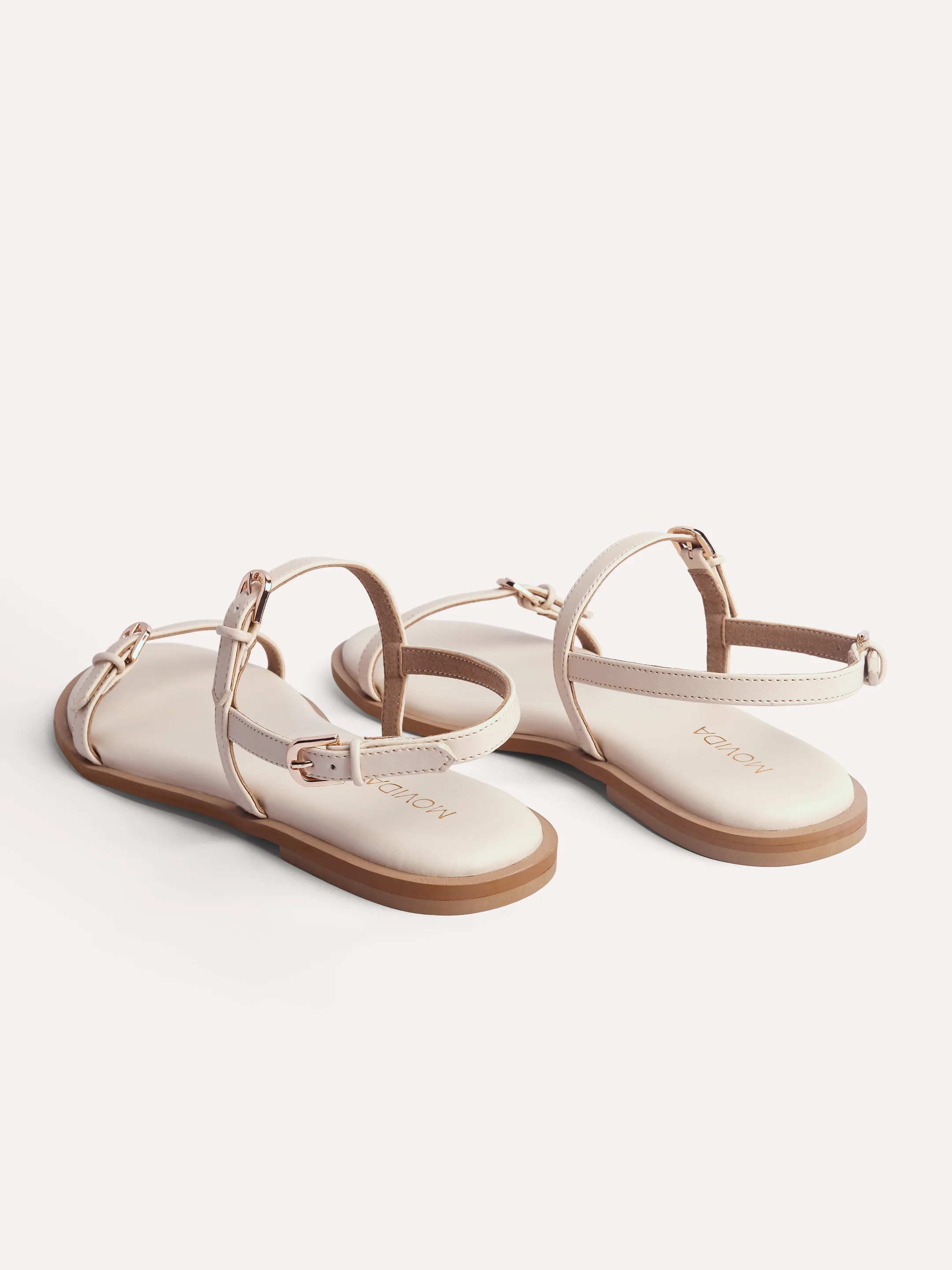  Product ecommerce photoshoot Footwear Heels